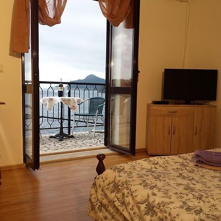 Apartments "Villa Mungos" Sobra מראה חיצוני תמונה