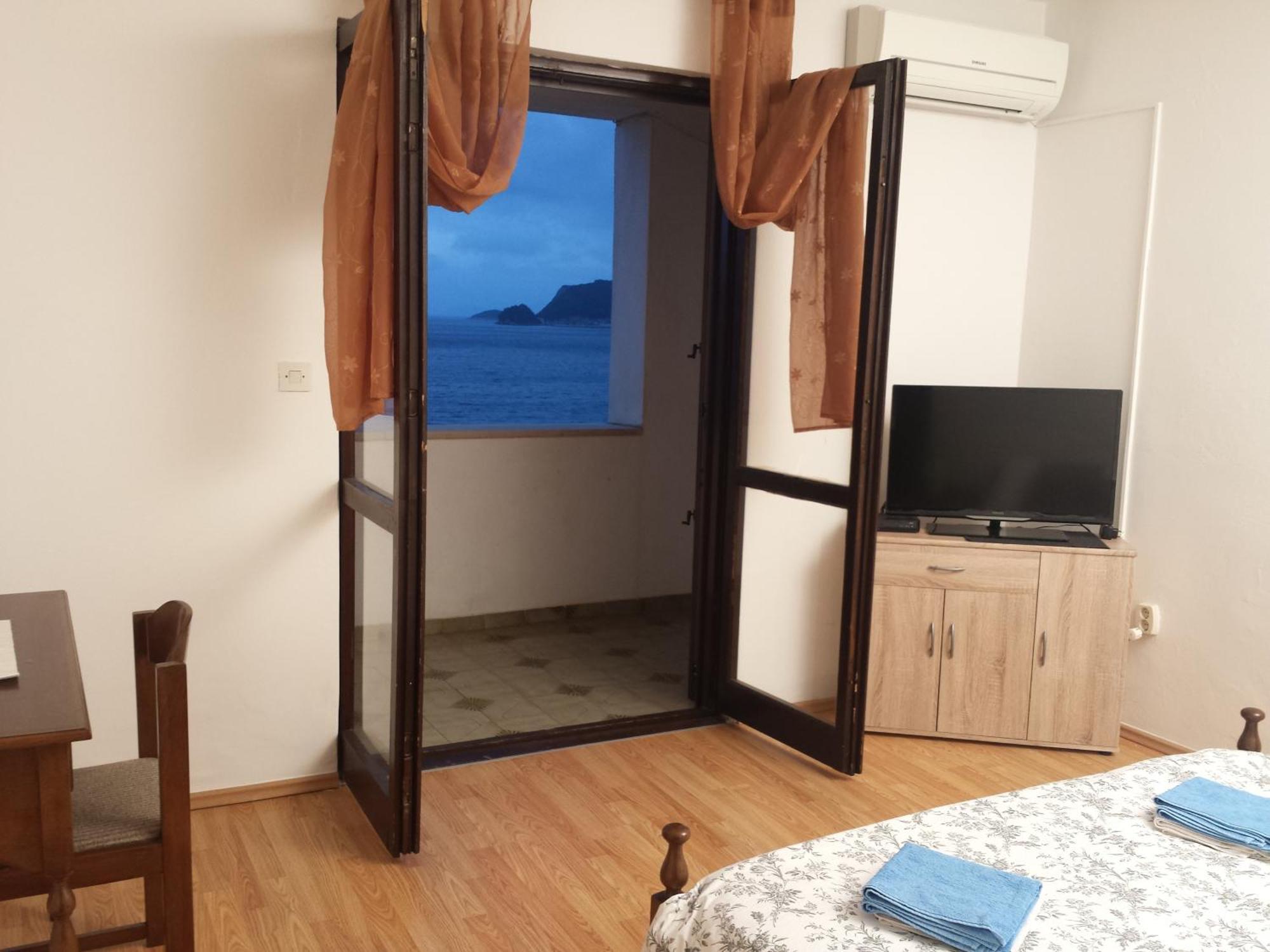 Apartments "Villa Mungos" Sobra מראה חיצוני תמונה