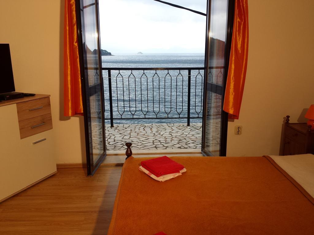 Apartments "Villa Mungos" Sobra מראה חיצוני תמונה